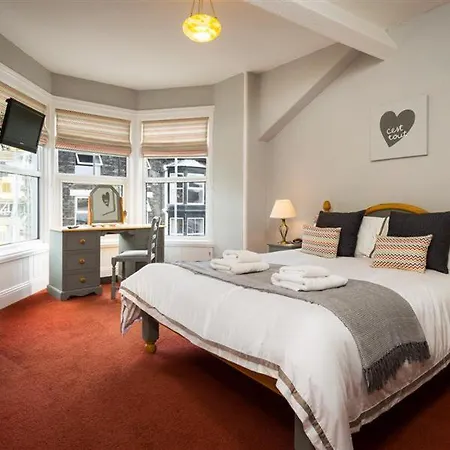 Woody's Apartment